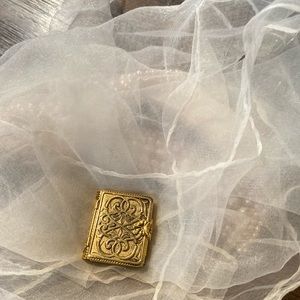 Vintage Avon Pocket Locket